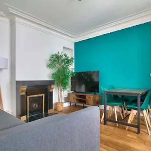 Luxurious 1 Bedroom Notre Dame De Monge Free Netflix Parigi