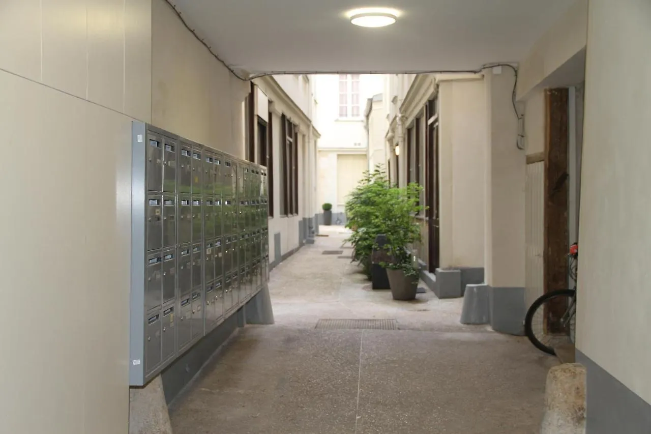 Cmg Musee Des Arts Et Metiers - Nazareth Parijs Appartement